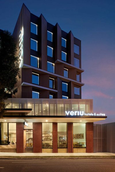 veriu-green-square-hotel-exterior
