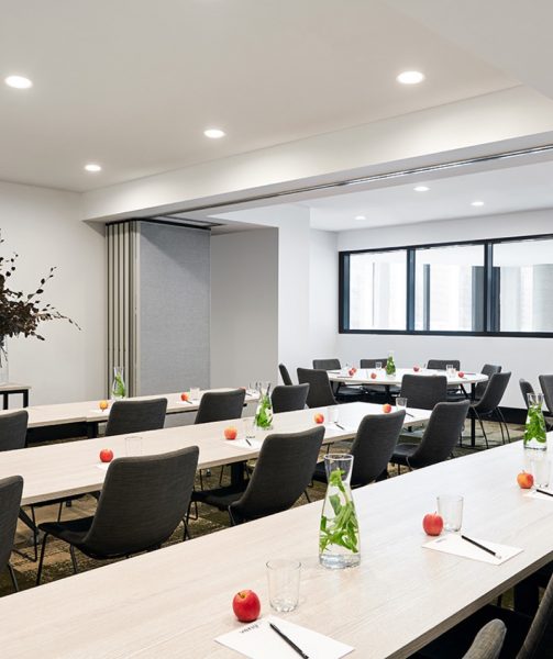 veriu-meetings-and-events-conference-room EVENT CONFERENCE ROOM